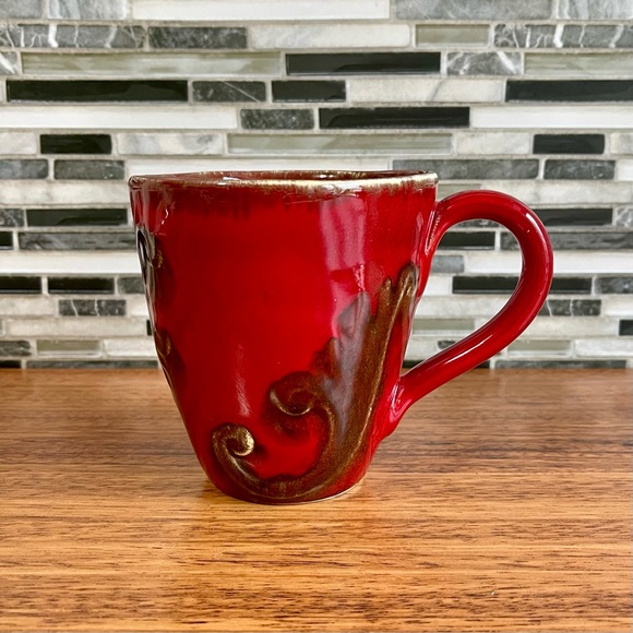 Pier 1 Imports "Vania" Deep Red and Brown Embossed Scroll Mug ~ 16 Oz. - Picture 3 of 6